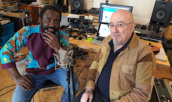 Yves Wansi et Bruno de Chénerilles en interview pour la formation Non voyants mal voyants réalisez vos podcasts de A à Z